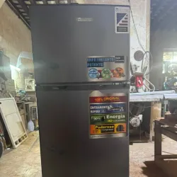 Refrigerador ESTELECTRIC 7.5 pies