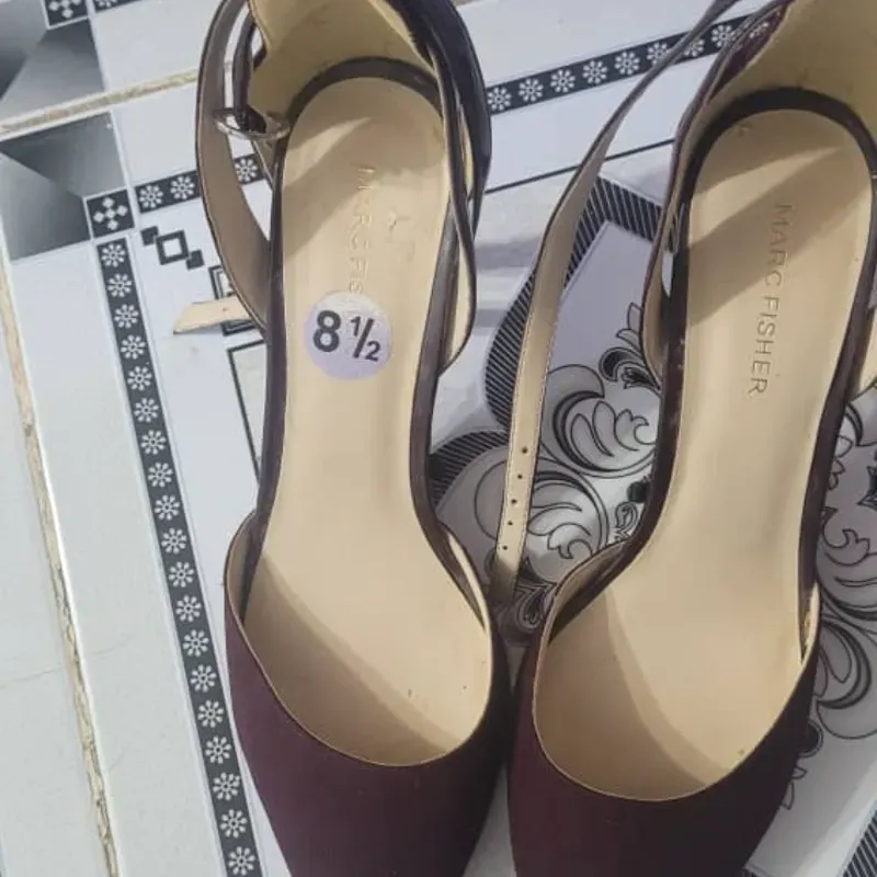 Zapatos Finos de Punta