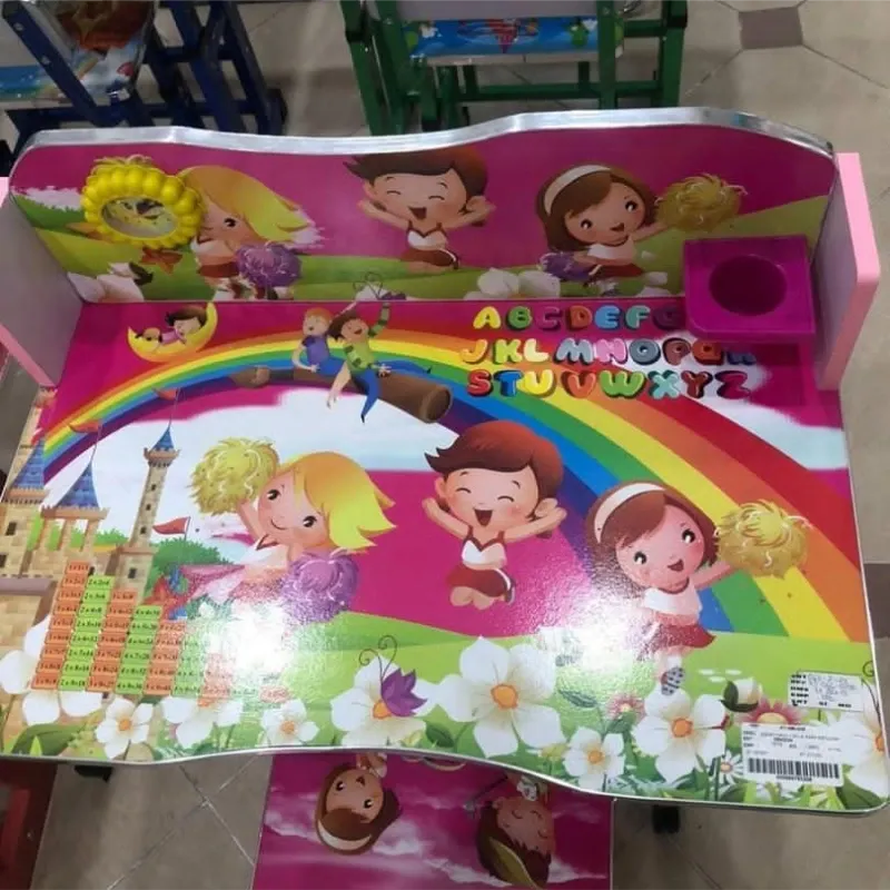 Mesita con silla de estudio 