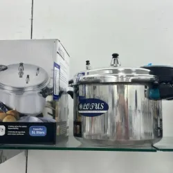 Olla de presión lotus 