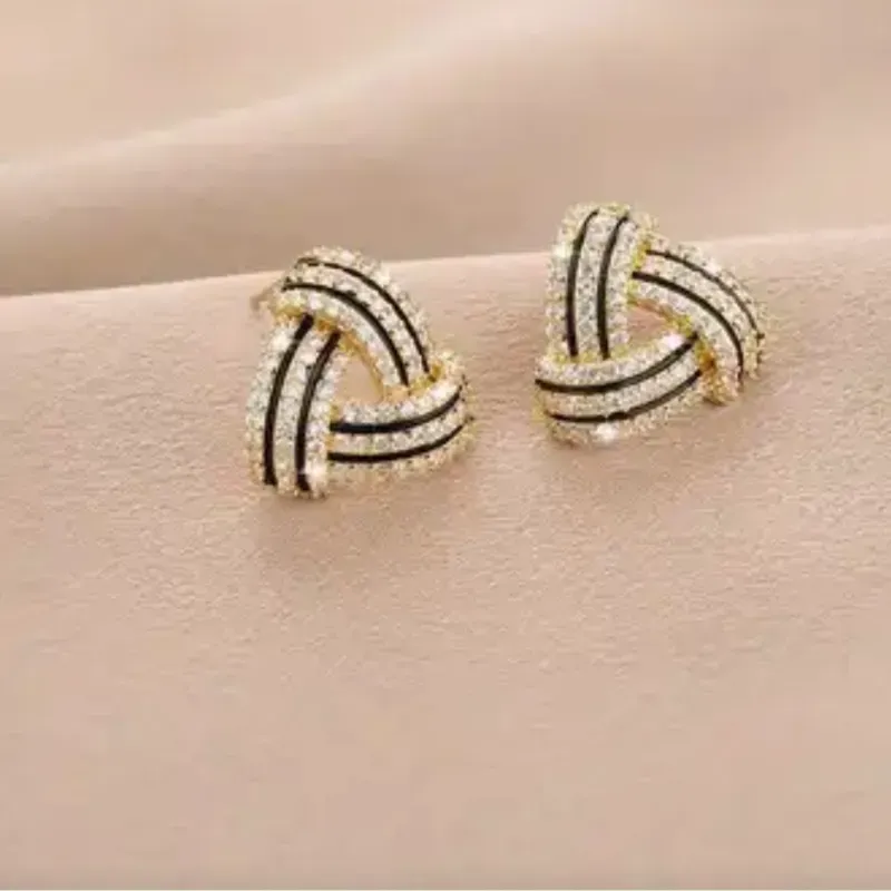 Aretes