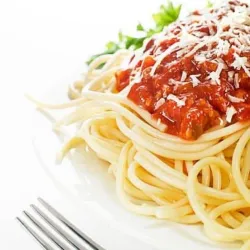 Espaguetis a la Napolitana