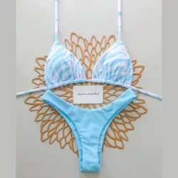 Bikini claro