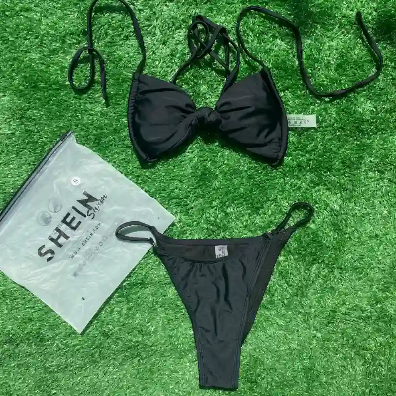 Bikini negro