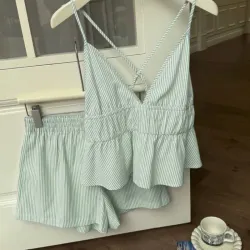 Conjunto de top y short