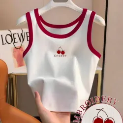 Top blanco de bordes rojos
