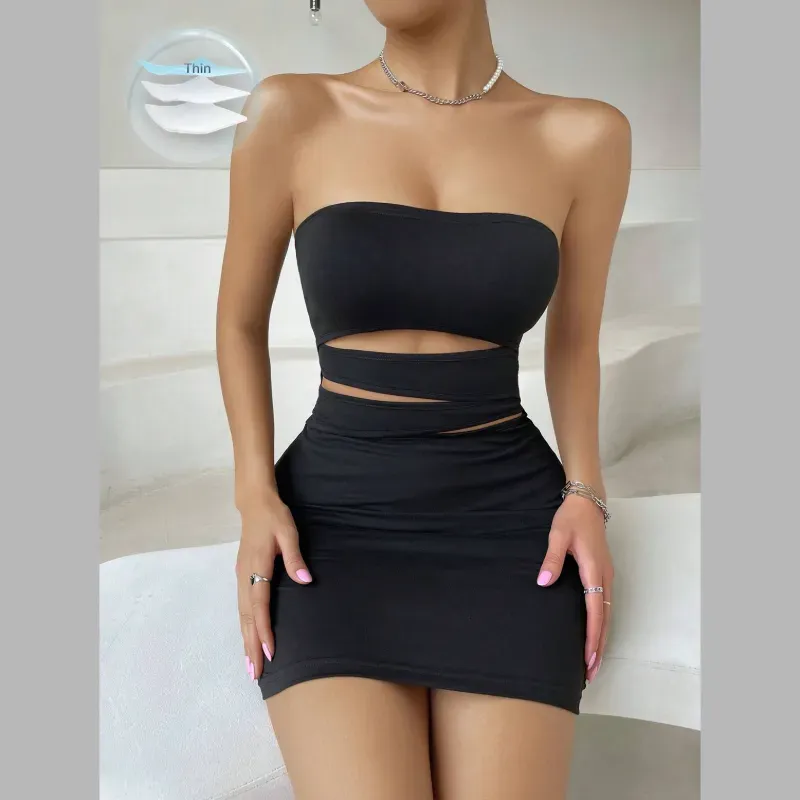 Vestido negro ajustado