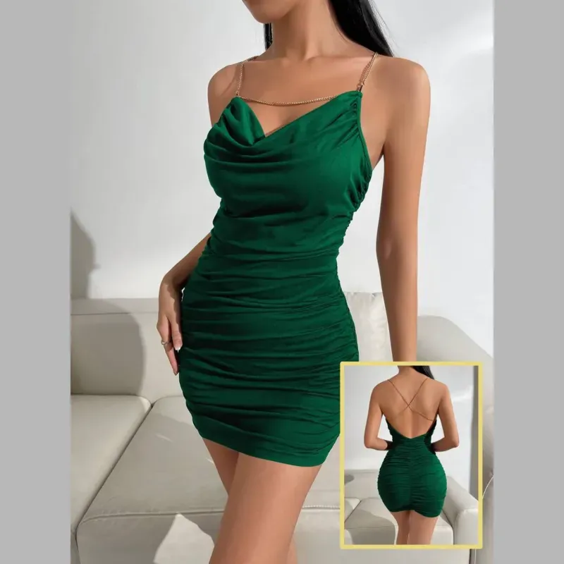 Vestido verde ajustado