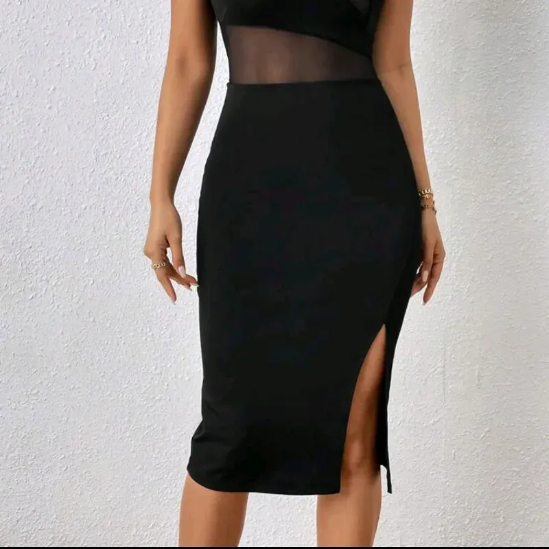 0068 SHEIN Privé Vestido de un hombro de malla de muslo con abertura