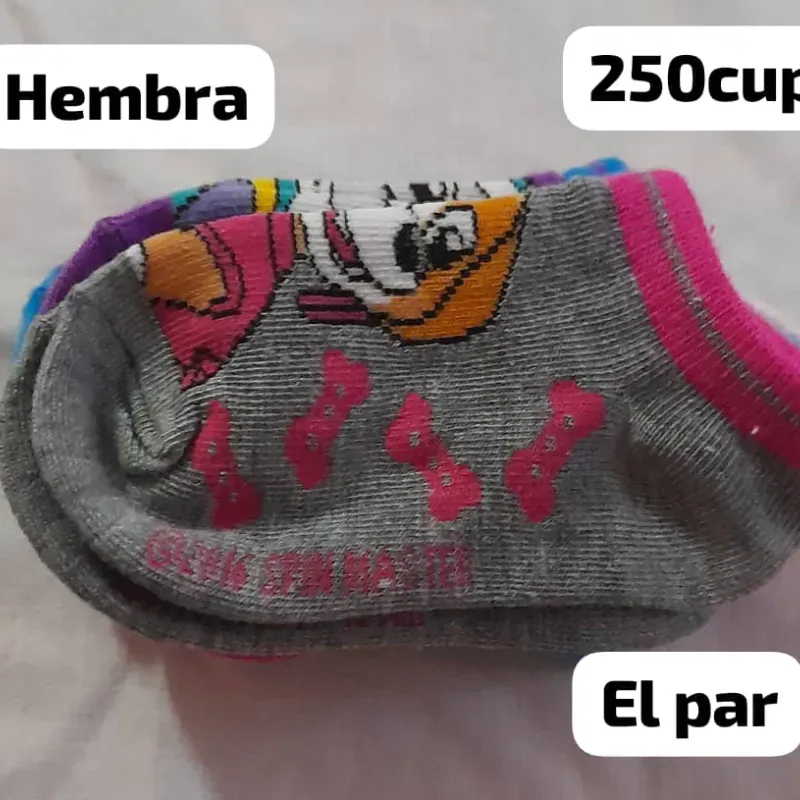 Medias de niña 