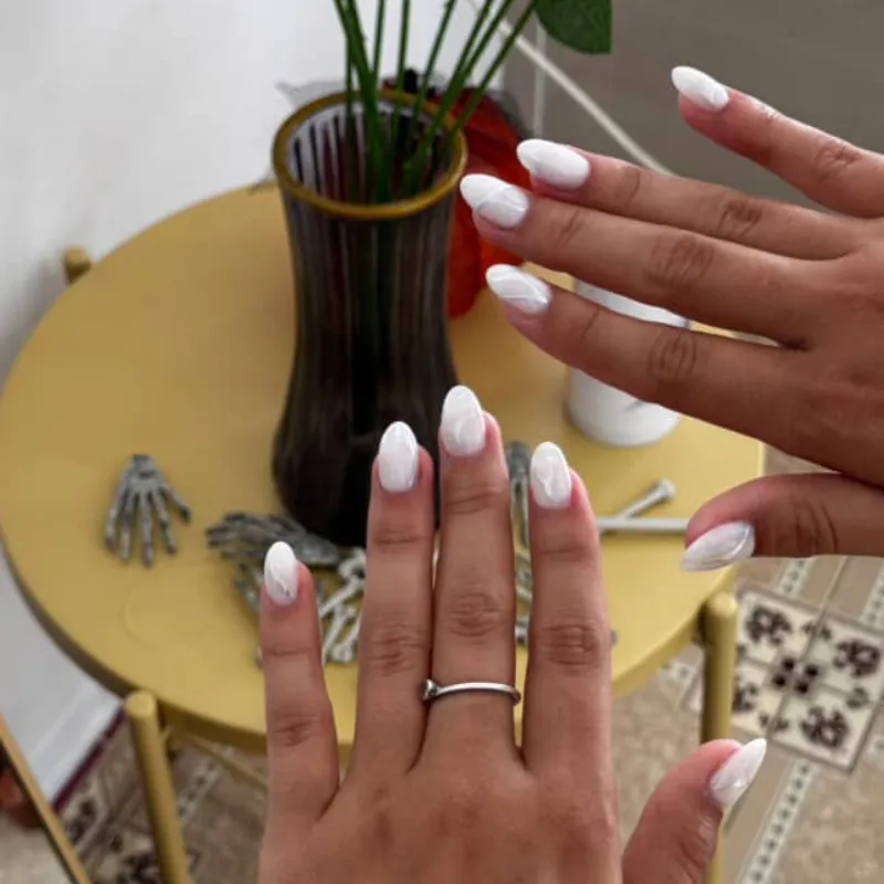 Uñas poligel naturales cortas 