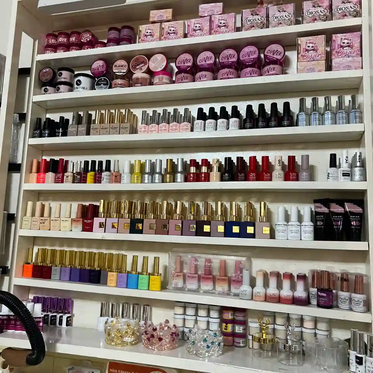 Yele Gómez. Nails Product
