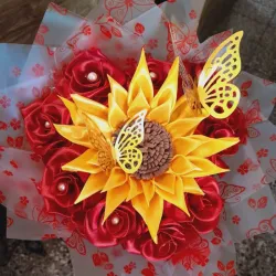 Ramo de príncipes negros con girasol