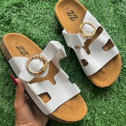 Sandalias prácticas