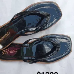 Sandalias 52