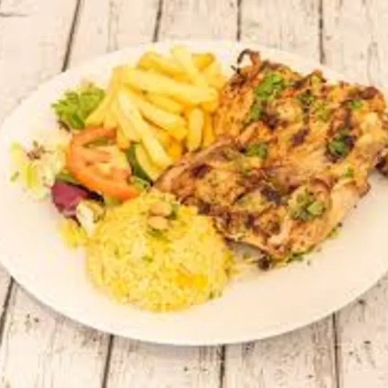 Arroz amarillo con pollo