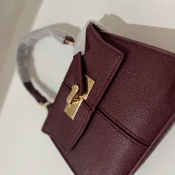 Cartera similitud Hermes