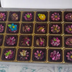 Caja de 24 bombones 