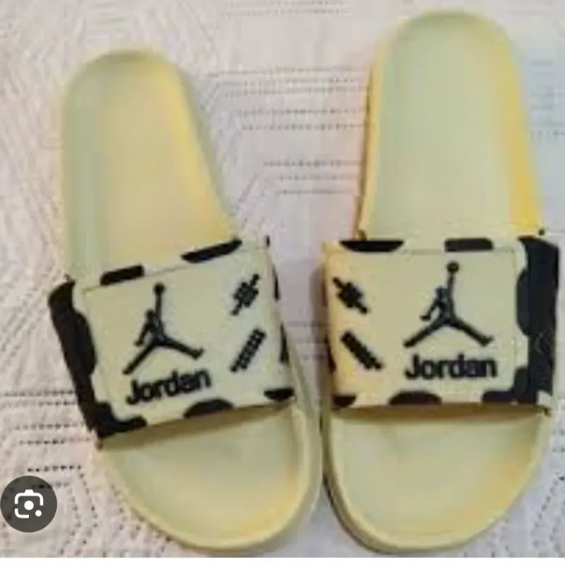 Chancletas Jordan 