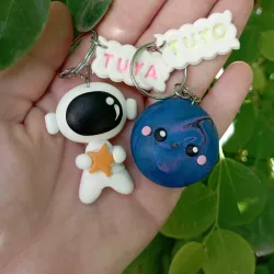 Pareja Astronauta y Planeta