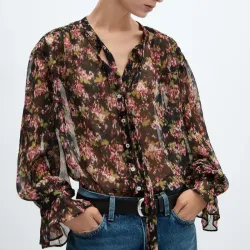 Blusa floral semitransparente