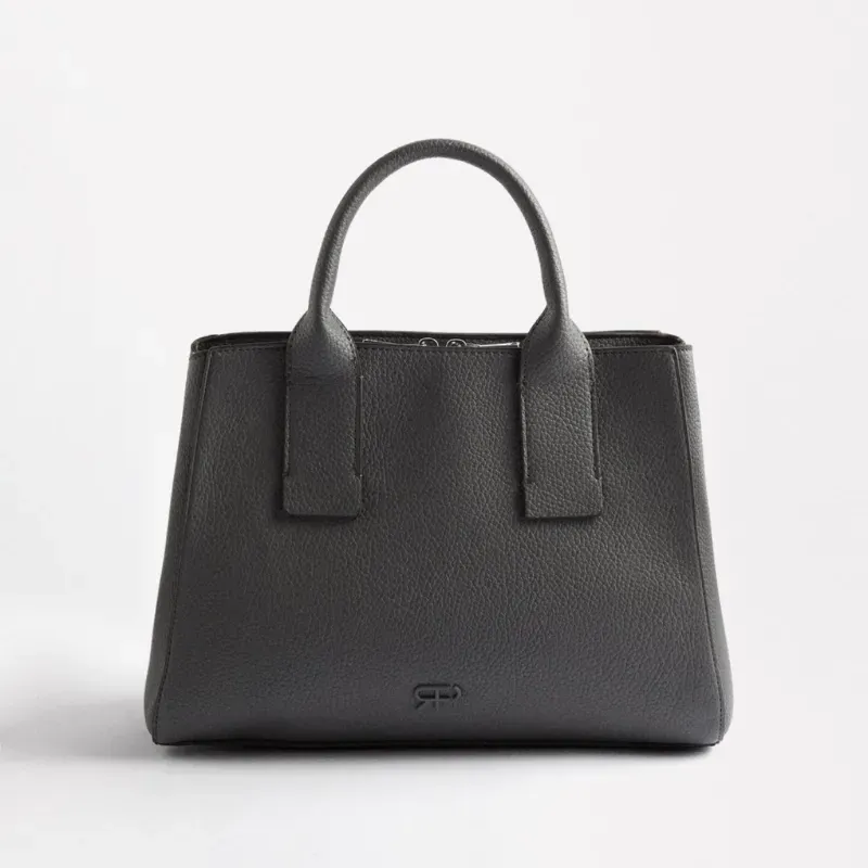 Bolso tote con textura y bandolera 