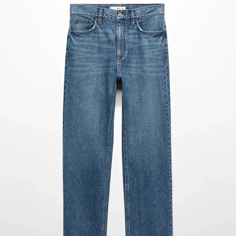 Jeans rectos tiro medio