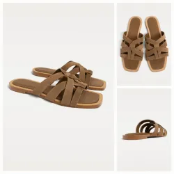 Sandalias piel