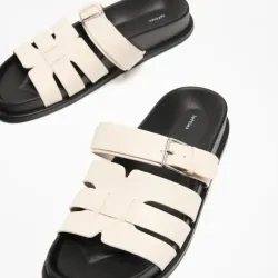 Sandalias planas tiras 