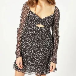 Vestido corto manga larga