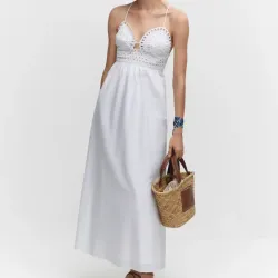 Vestido escote bordado