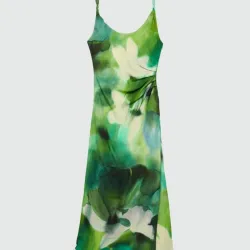 Vestido estampado detalle drapeado