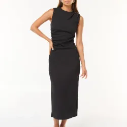 Vestido gris fruncido