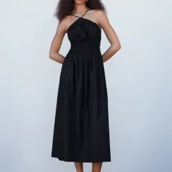 Vestido halter detalle fruncido