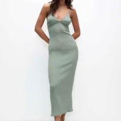 Vestido midi verde salvia
