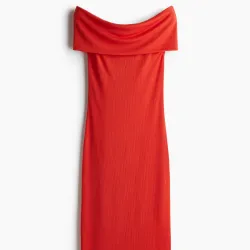 Vestido off the shoulder