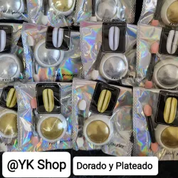 Efecto espejo redondo dorado y plateado 