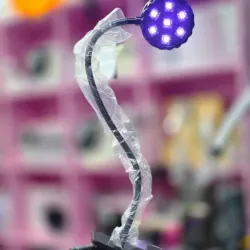Lámpara de 7 led con puerto usb