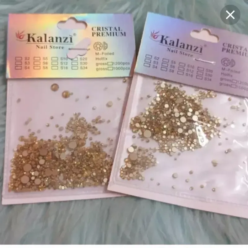 Paquete de piedras mixtas doradas 