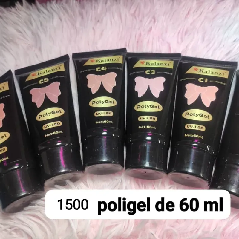 Poligel Kalanzi  de color 60 ml 