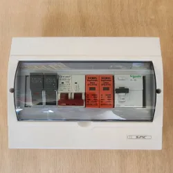 Caja combinadora DC para paneles solares