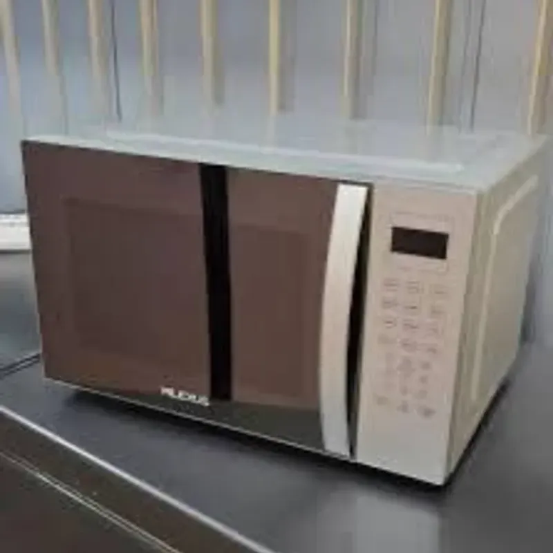 Microwave Milexus 42 litros