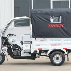 TRICICLO DE COMBUSTIÓN TRECK CON CABINA
