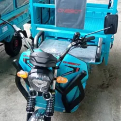 TRICICLOS ONEBOT MODELO 2025