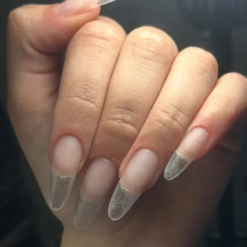 Uñas largas 