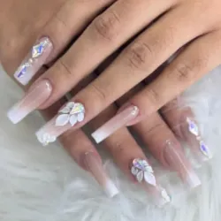 Uñas largas 