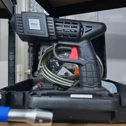 HIDROLAVADORA DE 2 BATERIA (CRATCHER)