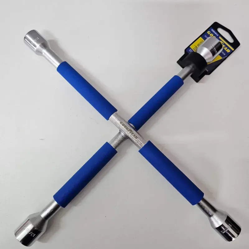 LLAVE DE RUEDA CRUZ FIJA