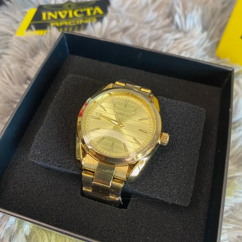 Invicta Celestial Hollis 42 mm