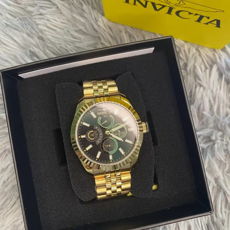 Invicta Specialty Wharton 43 mm.